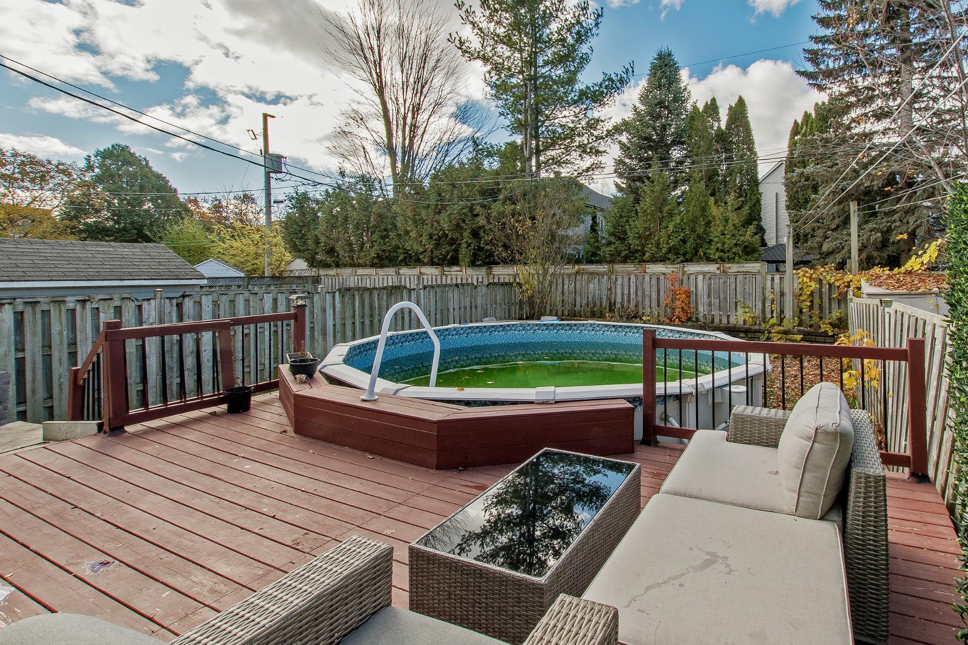 









4083


Rue Olivier

,
Laval (Fabreville),




QC
H7R5X3

