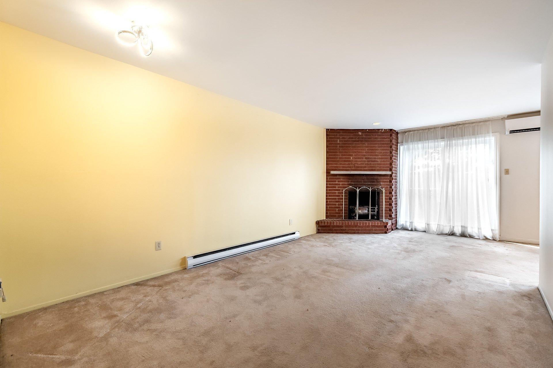 









3834


Ch. de la Côte-de-Liesse

,
Mont-Royal,




QC
H4N2P5

