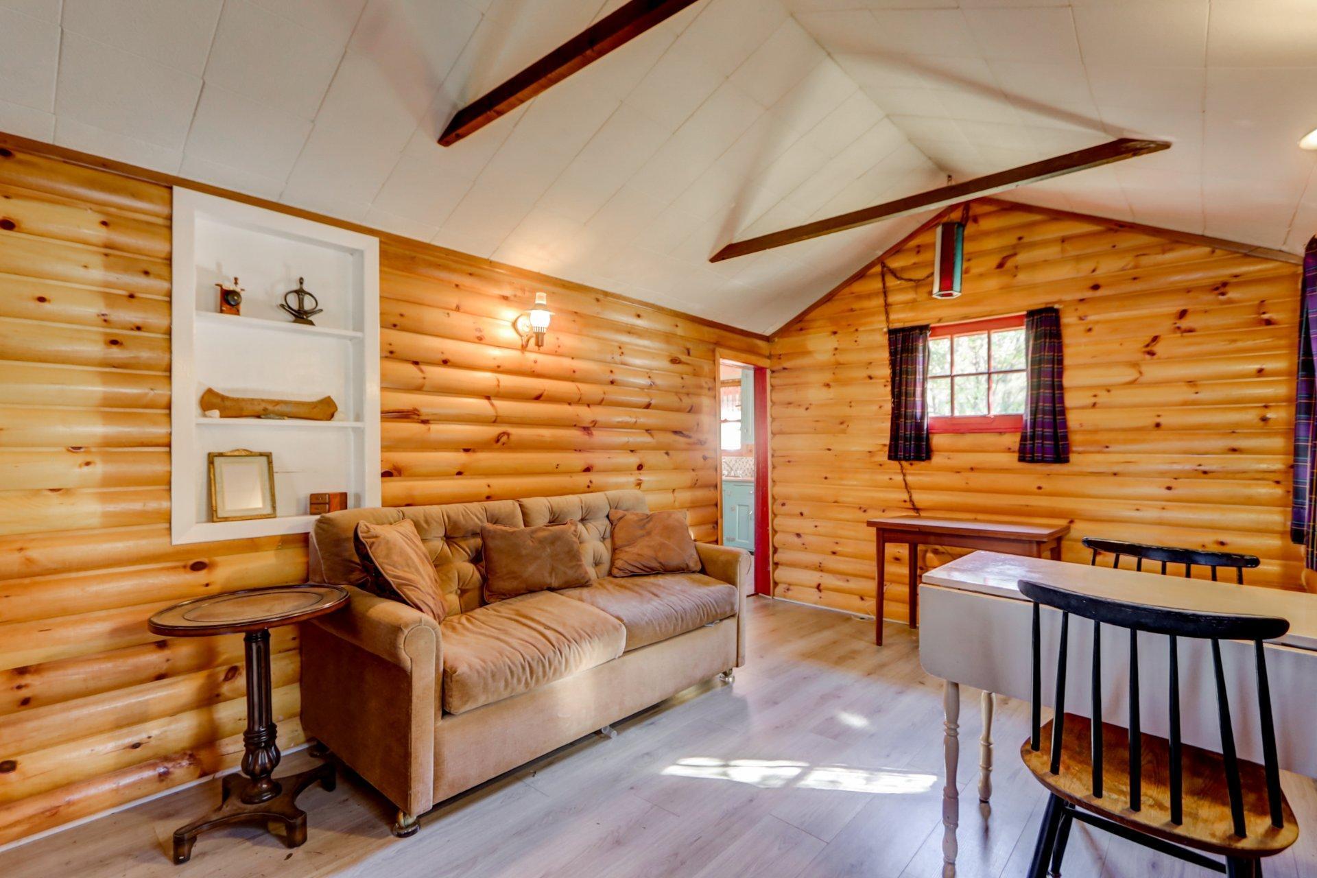 









280

 - 283


Route du Lac-Rond S.

,
Montcalm,




QC
J0T2V0

