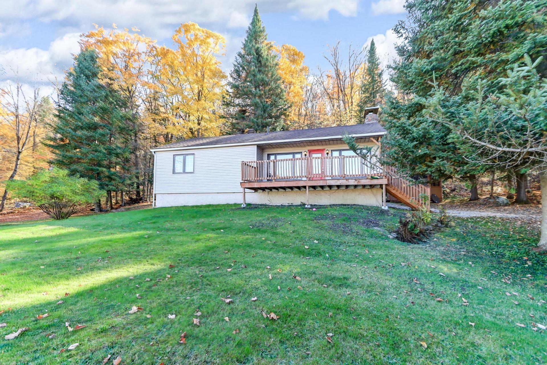 









280

 - 283


Route du Lac-Rond S.

,
Montcalm,




QC
J0T2V0

