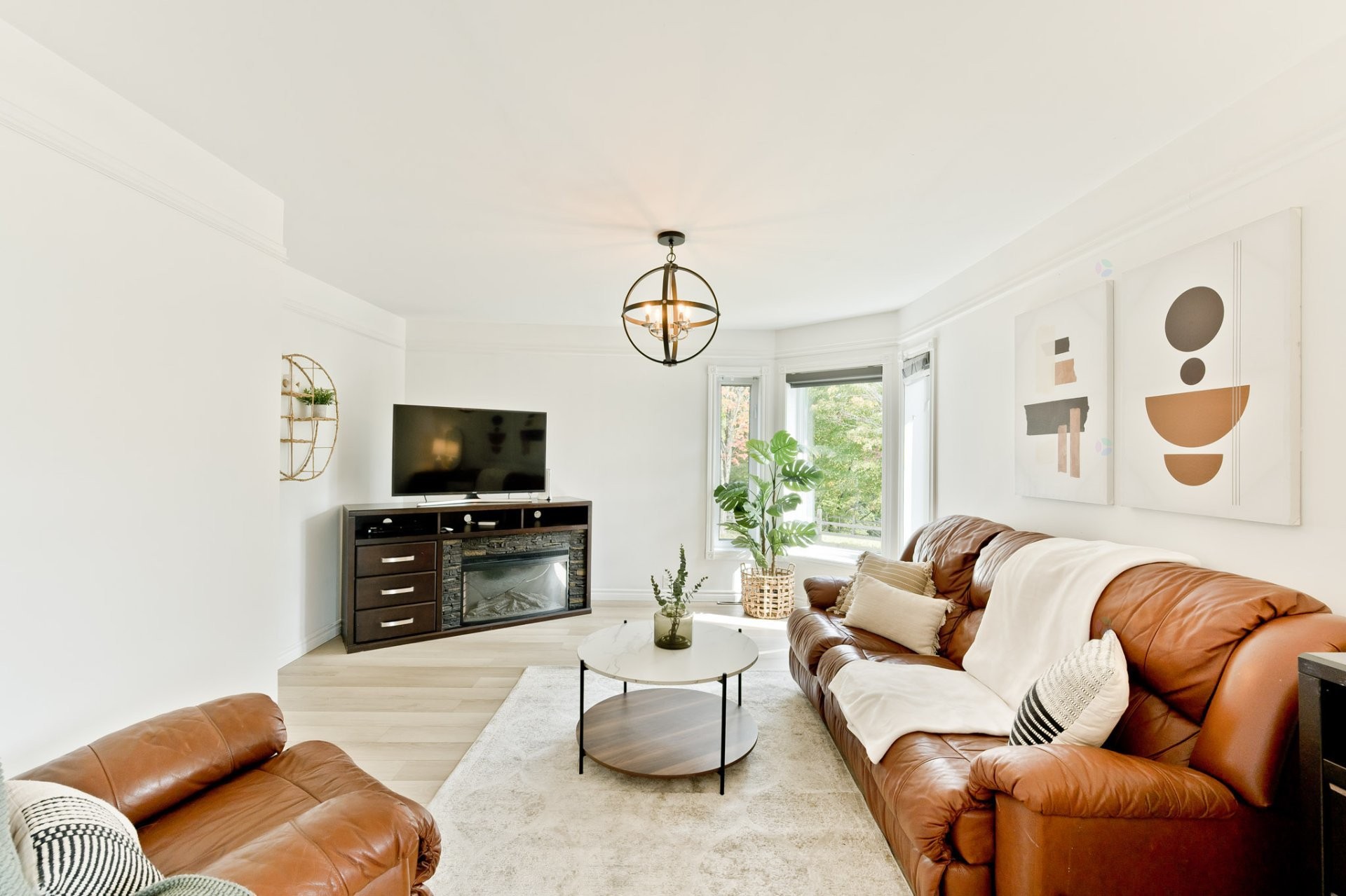 









45Z


Ch. Dubuc

,
Compton,







QC
J0B1L0

