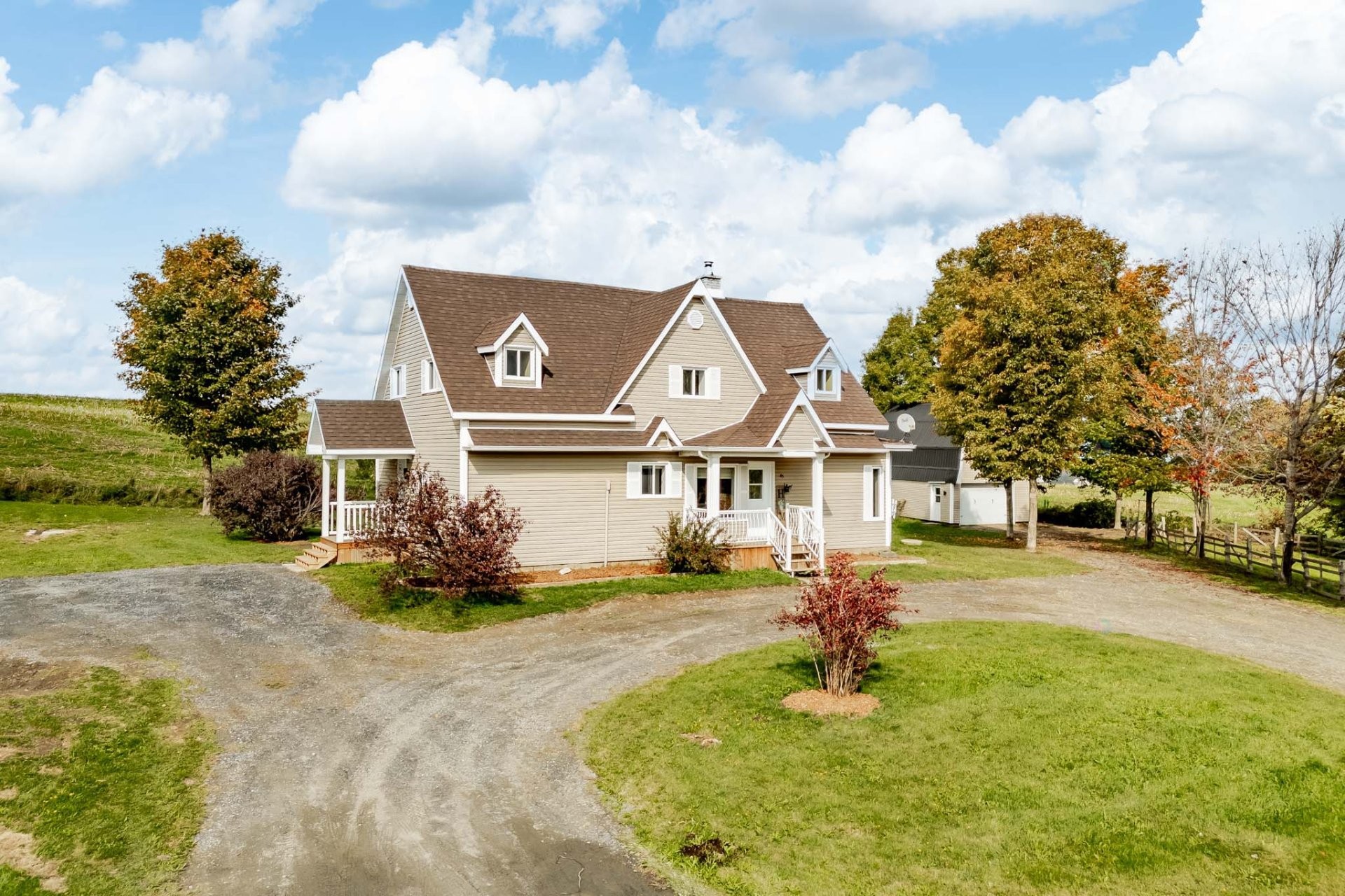 









45Z


Ch. Dubuc

,
Compton,







QC
J0B1L0

