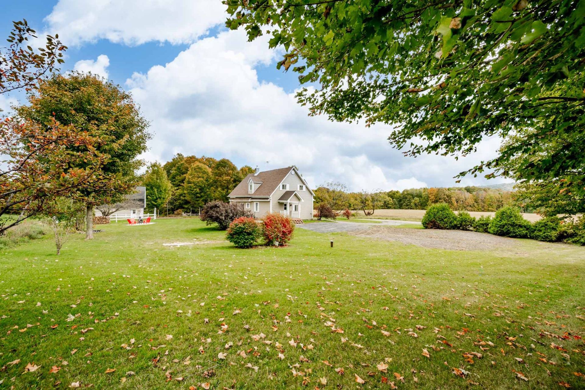 









45Z


Ch. Dubuc

,
Compton,







QC
J0B1L0

