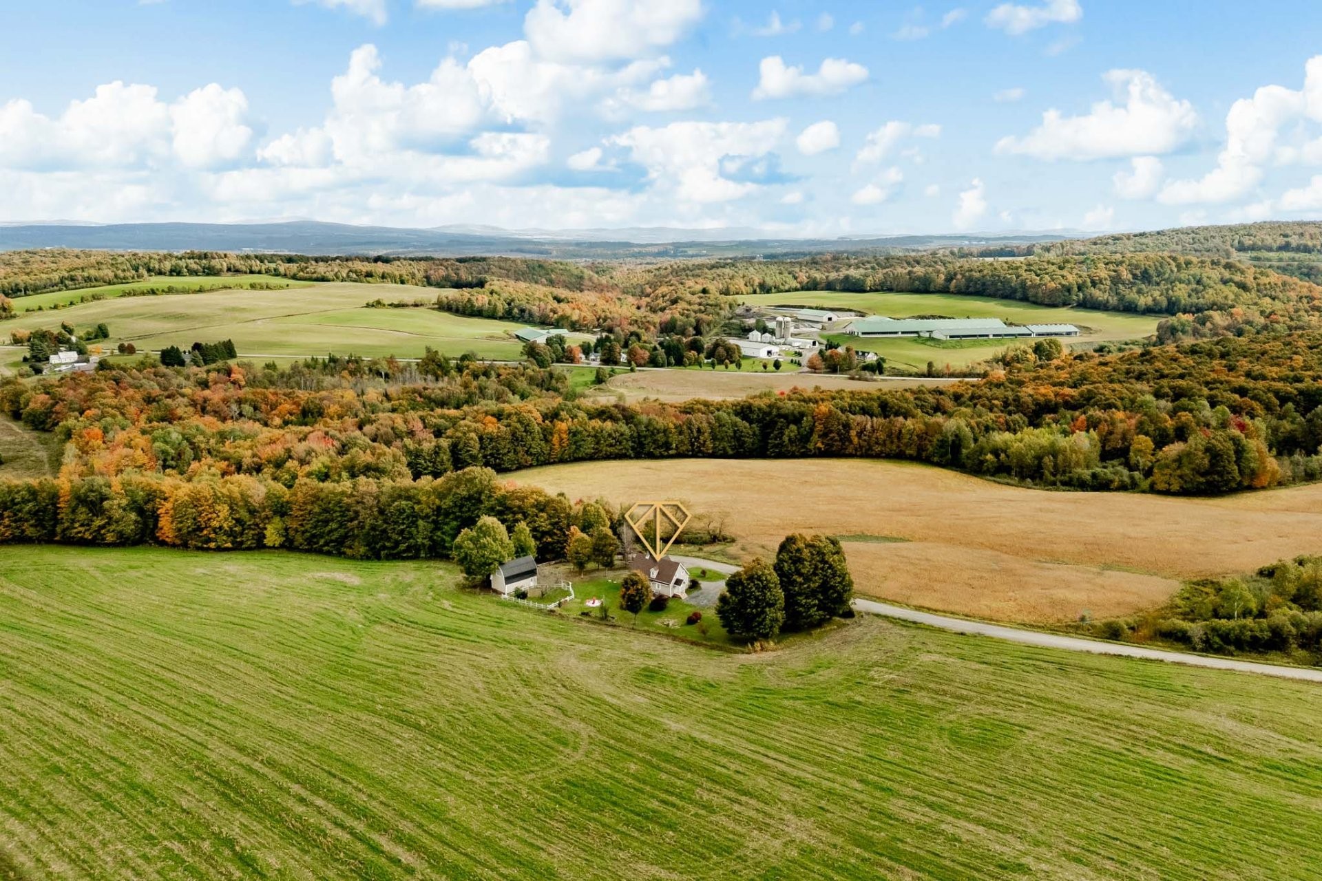 









45Z


Ch. Dubuc

,
Compton,







QC
J0B1L0

