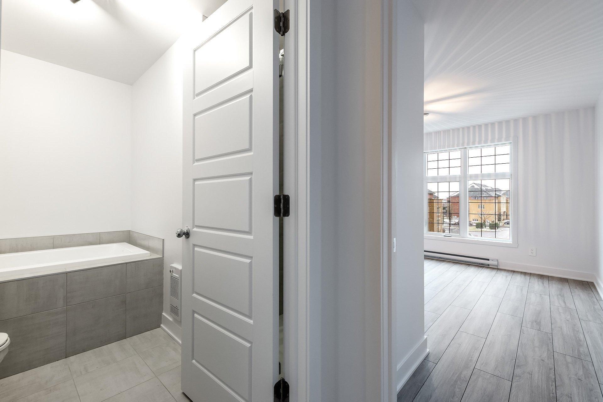 









6100


Rue de Lusa

, 7,
Brossard,




QC
J4Y0L8

