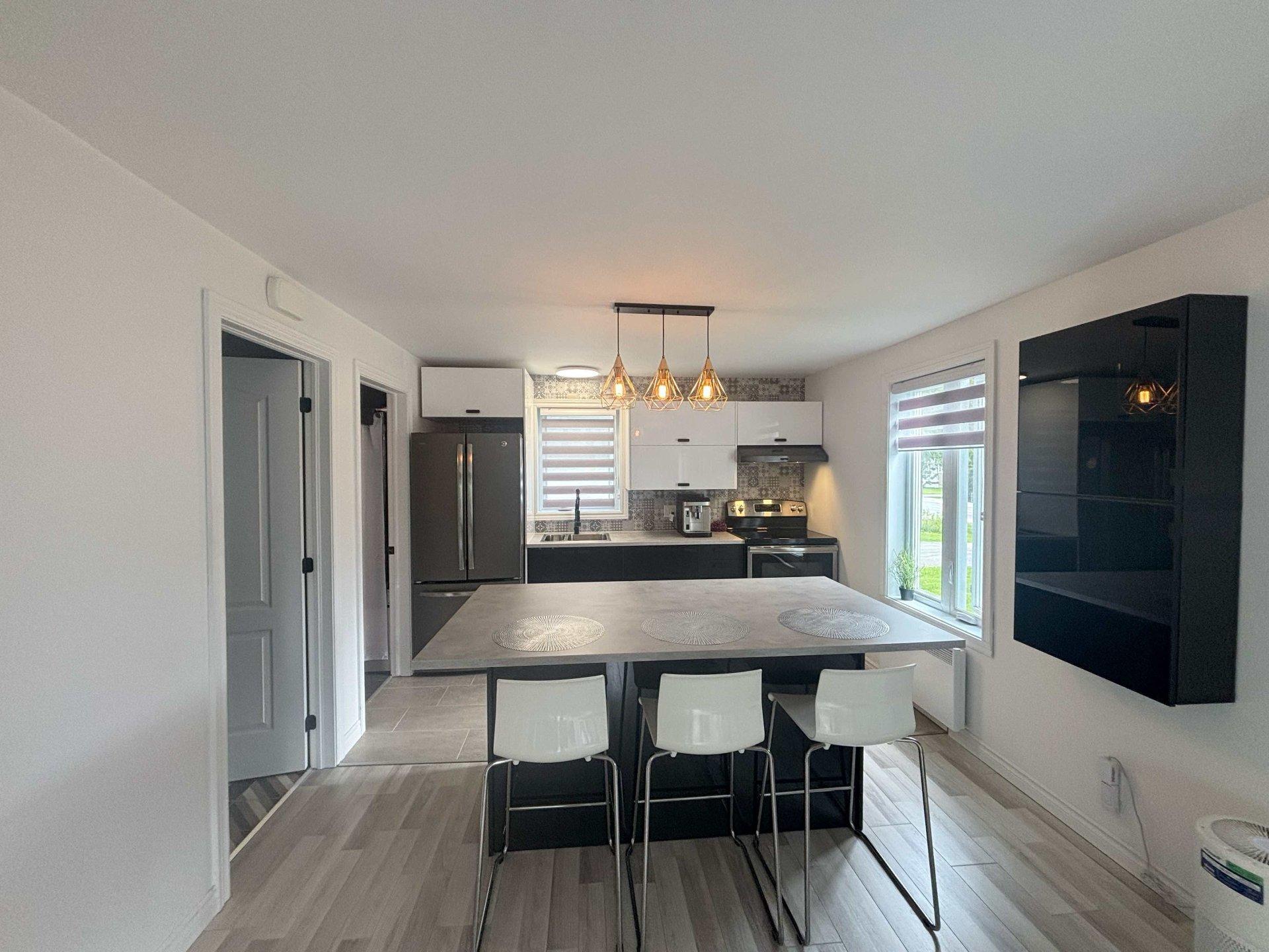 









831


Ch. de la Montagne

,
Sainte-Agathe-des-Monts,




QC
J8C0G4

