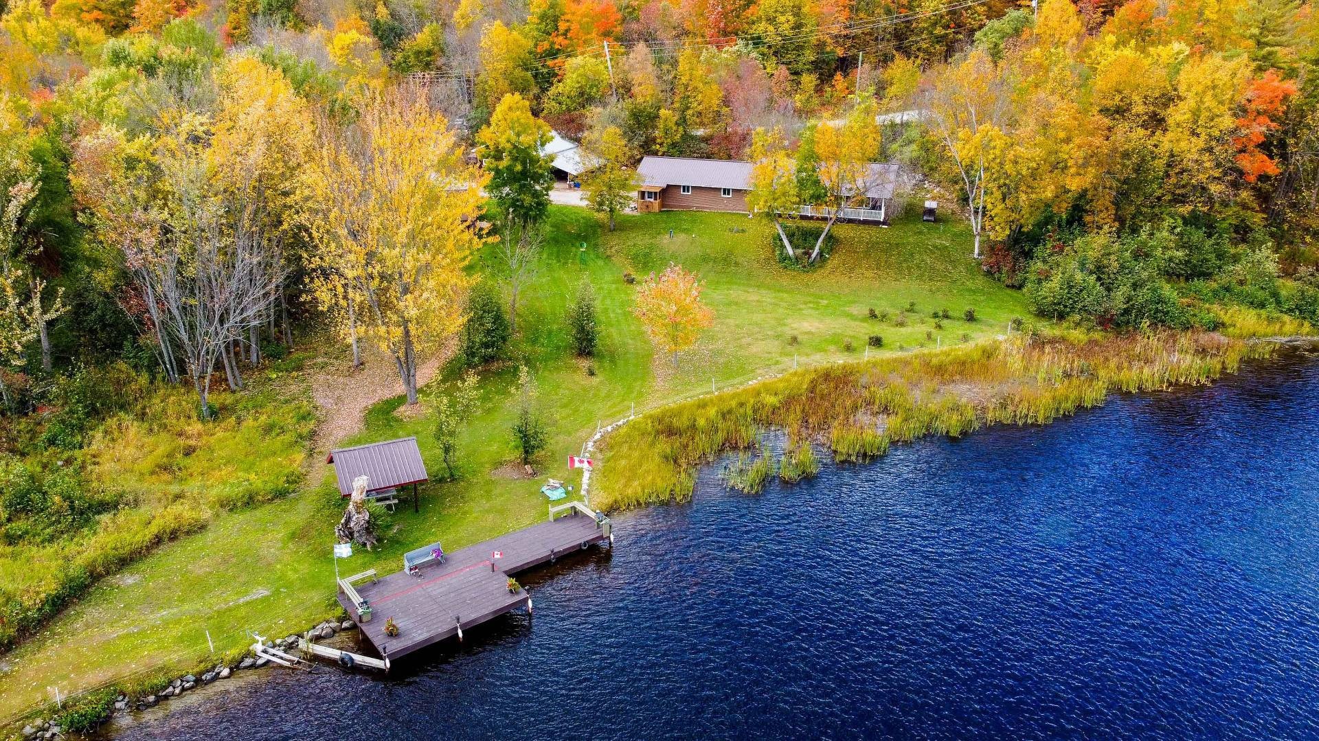 









106B


Ch. de la Montagne

,
L'Île-du-Grand-Calumet,




QC
J0X1J0

