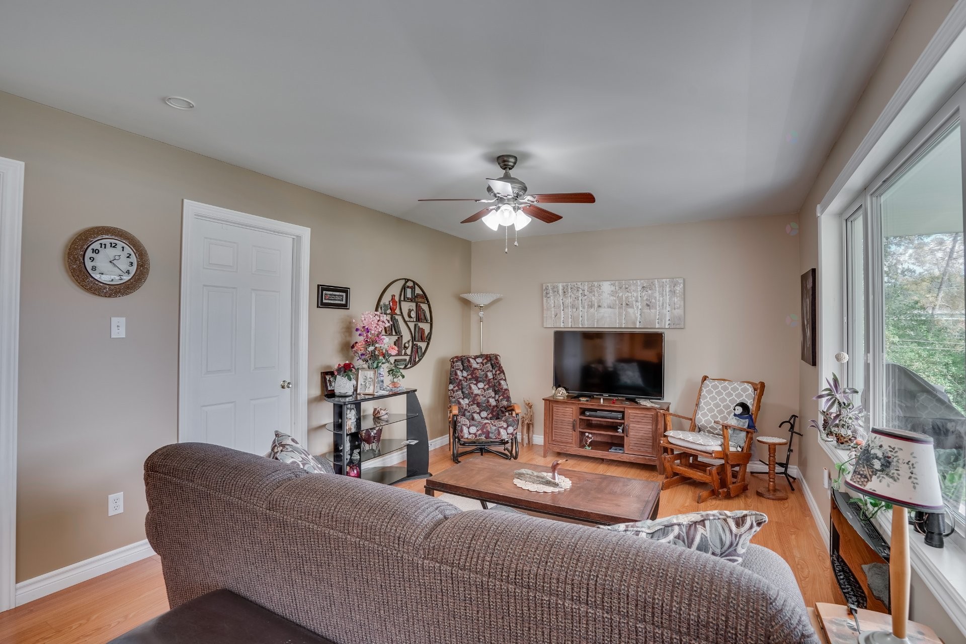 









106B


Ch. de la Montagne

,
L'Île-du-Grand-Calumet,




QC
J0X1J0

