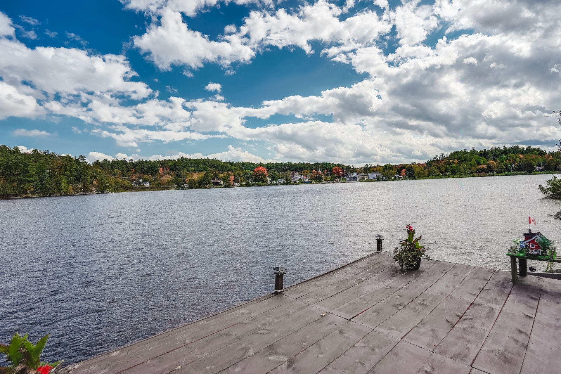 









106B


Ch. de la Montagne

,
L'Île-du-Grand-Calumet,




QC
J0X1J0

