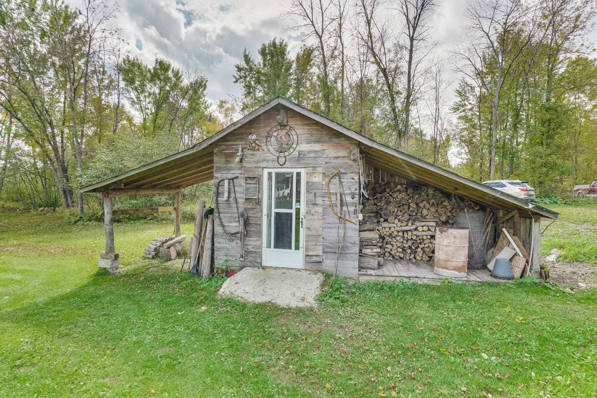 









106B


Ch. de la Montagne

,
L'Île-du-Grand-Calumet,




QC
J0X1J0

