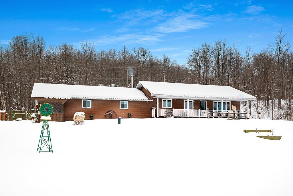 









106B


Ch. de la Montagne

,
L'Île-du-Grand-Calumet,




QC
J0X1J0

