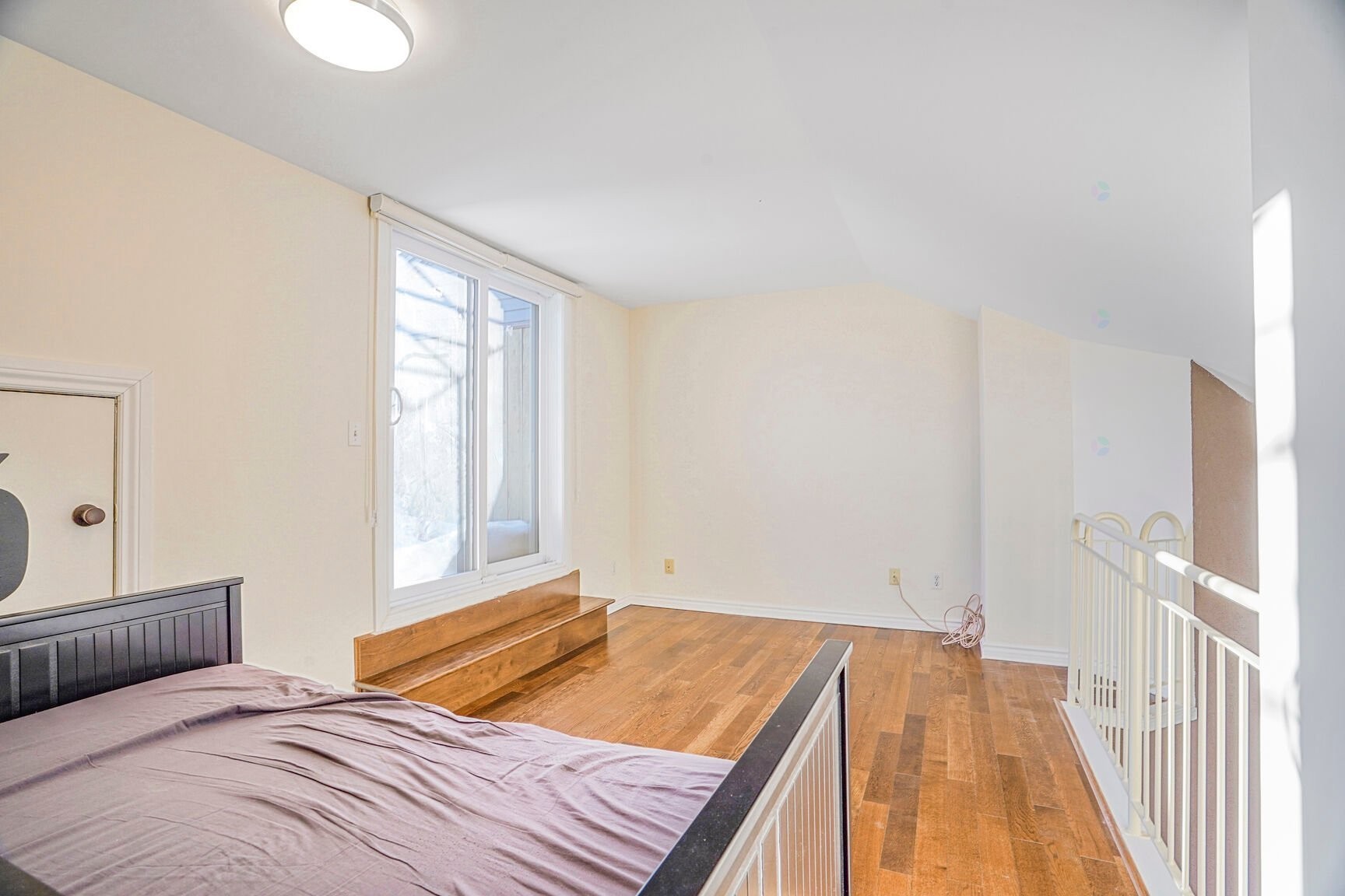 









16


Place du Soleil

, 302,
Montréal (Verdun/Île-des-Soeurs),




QC
H3E1R2

