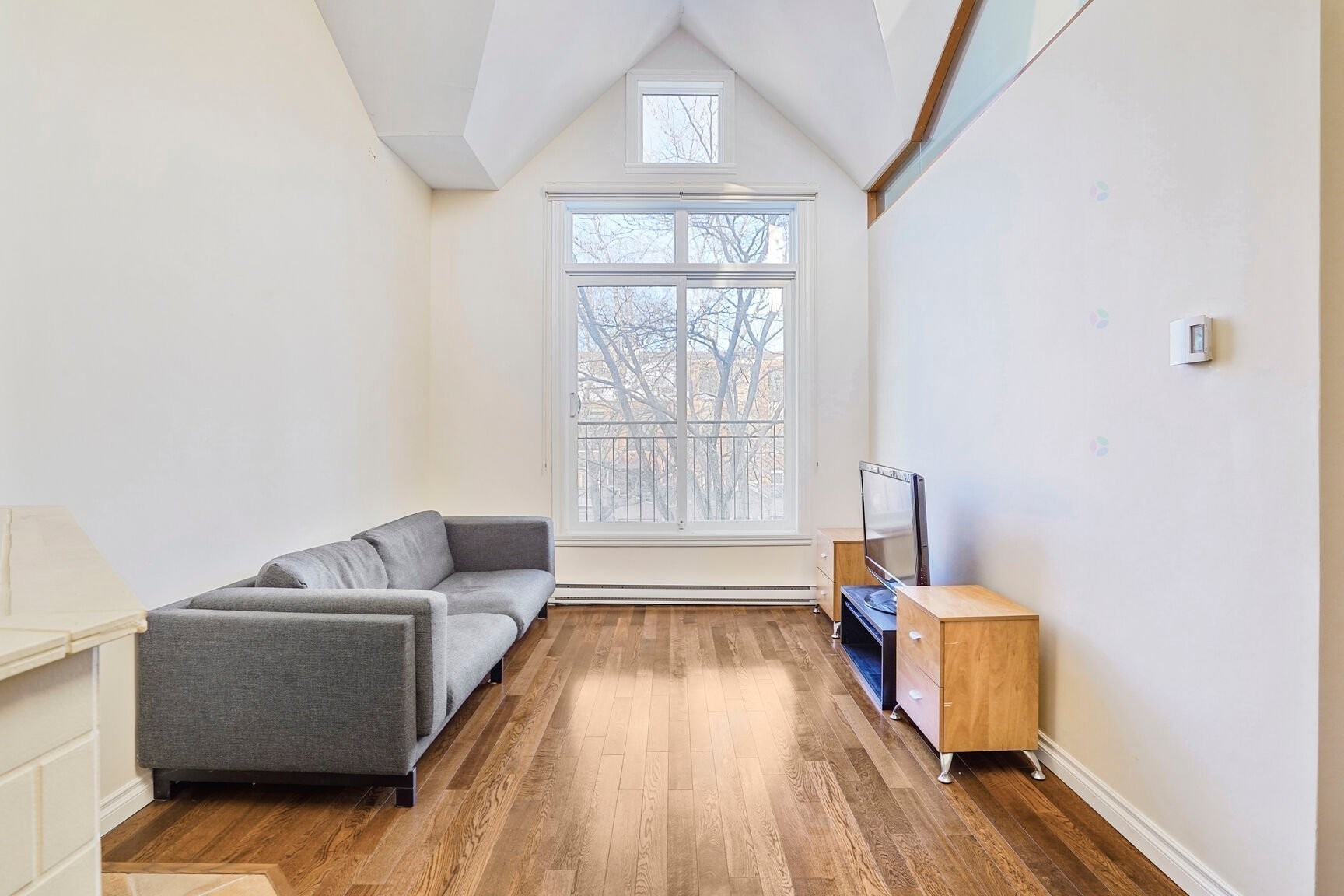 









16


Place du Soleil

, 302,
Montréal (Verdun/Île-des-Soeurs),




QC
H3E1R2

