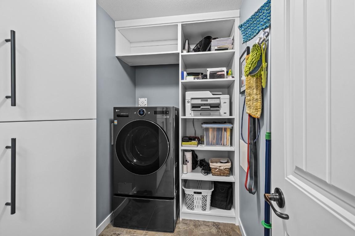 









3739


Casorso

Road, 111,
Kelowna,




BC
V1W 5E8

