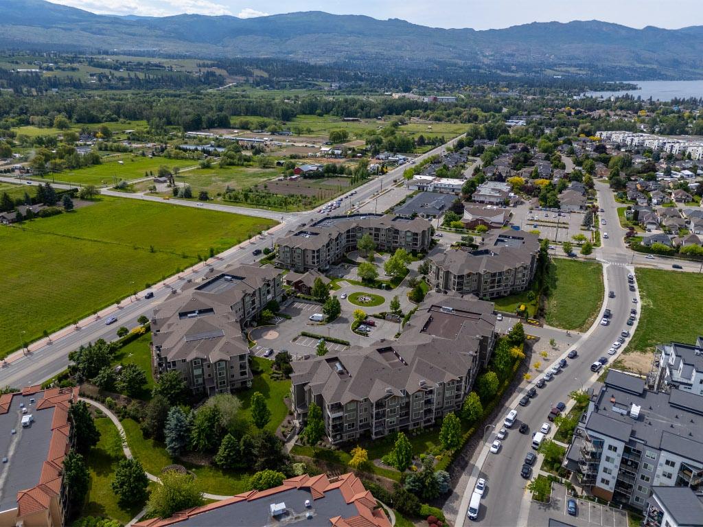 









3739


Casorso

Road, 111,
Kelowna,




BC
V1W 5E8

