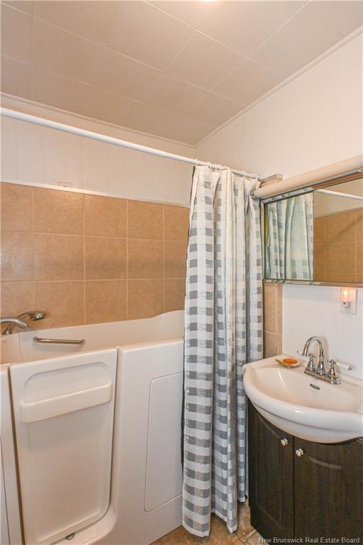 









310


JD Gauthier

BLVD,
Shippagan,




NB
E8S 1R4

