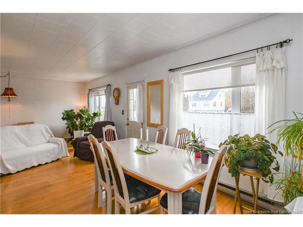 









310


JD Gauthier

BLVD,
Shippagan,




NB
E8S 1R4

