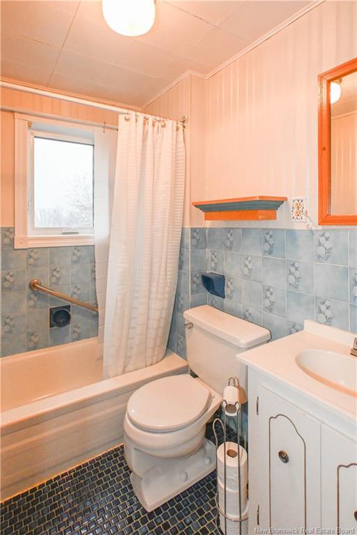 









310


JD Gauthier

BLVD,
Shippagan,




NB
E8S 1R4

