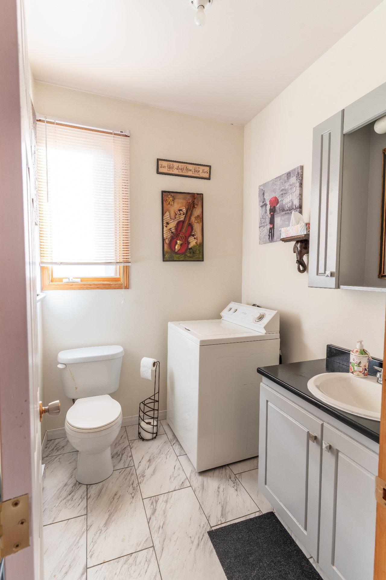 









54


Ch. Isok

,
Waltham,




QC
J0X1M0

