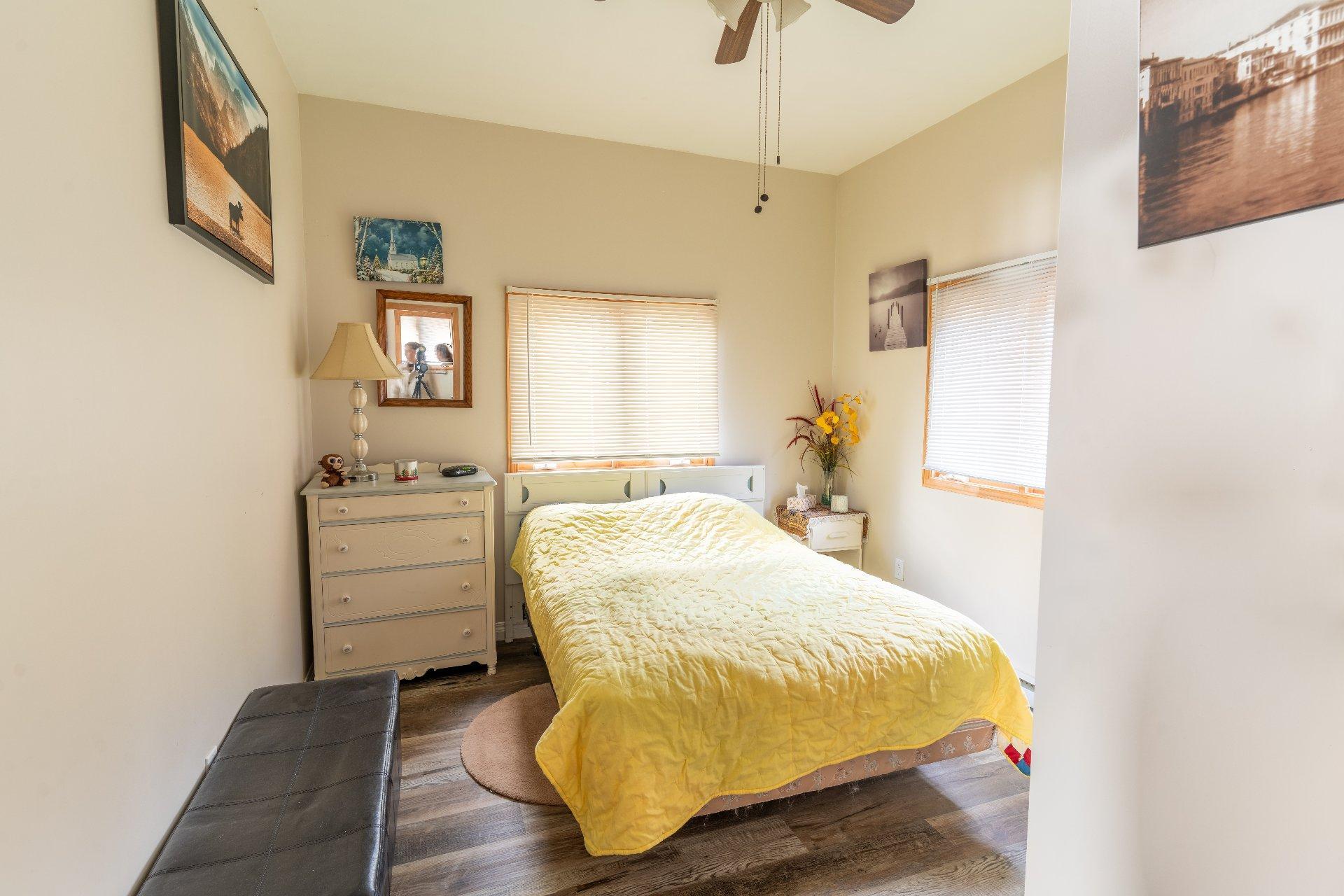 









54


Ch. Isok

,
Waltham,




QC
J0X1M0

