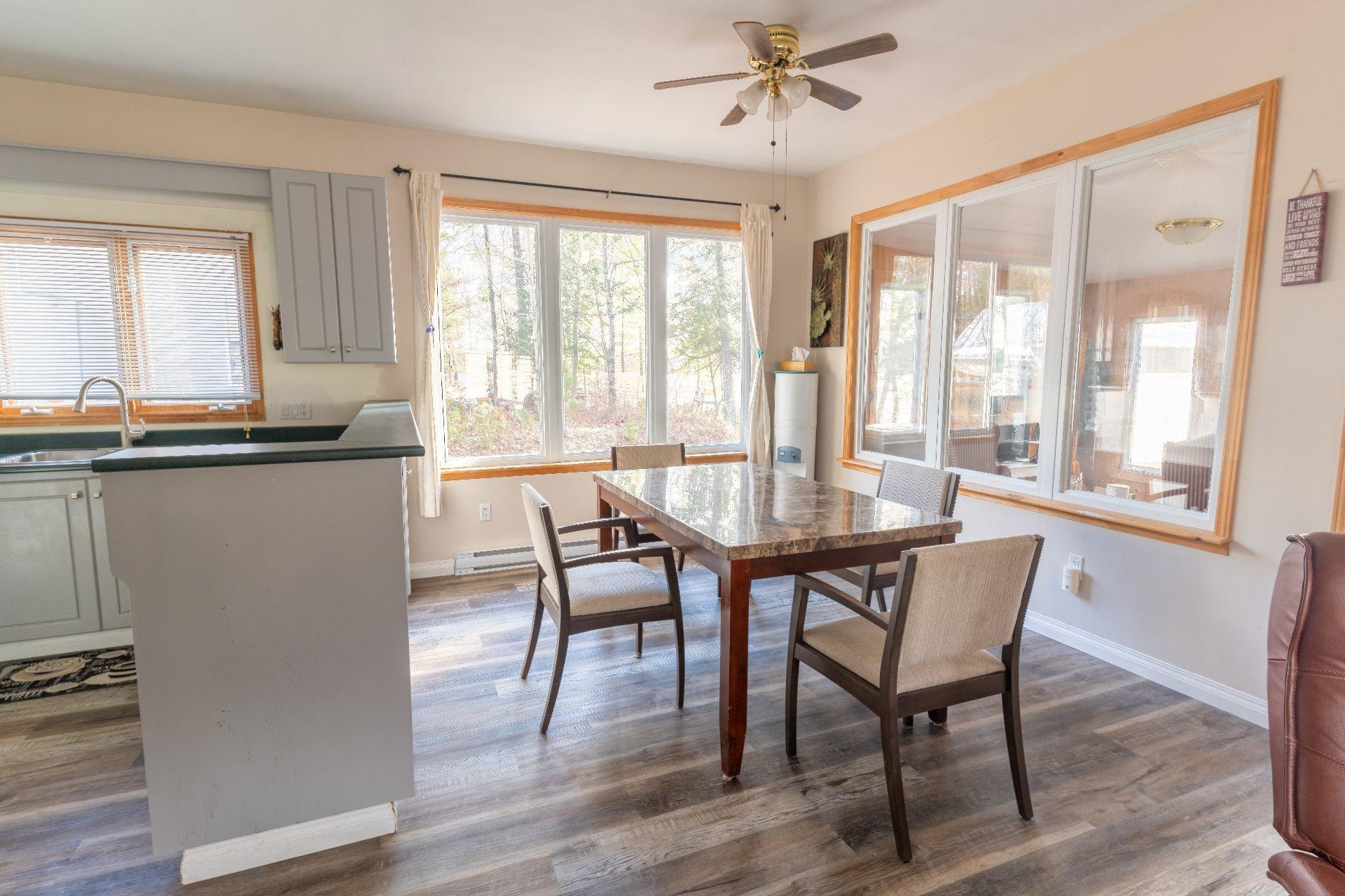 









54


Ch. Isok

,
Waltham,




QC
J0X1M0

