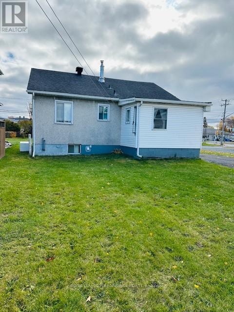 












604 ELEVENTH STREET E

,
Cornwall,




Ontario
K6H2Z6

