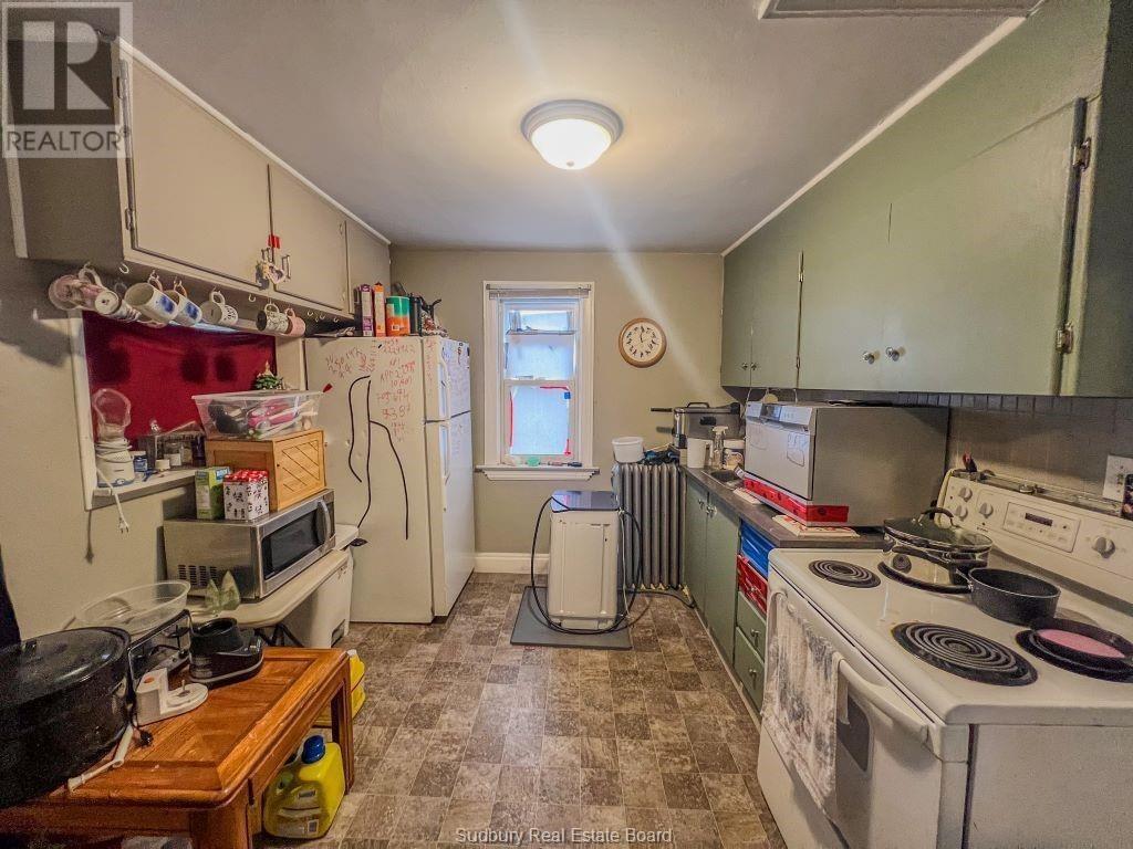 












295 Van Horne Street

,
Sudbury,




Ontario
P3B1J1

