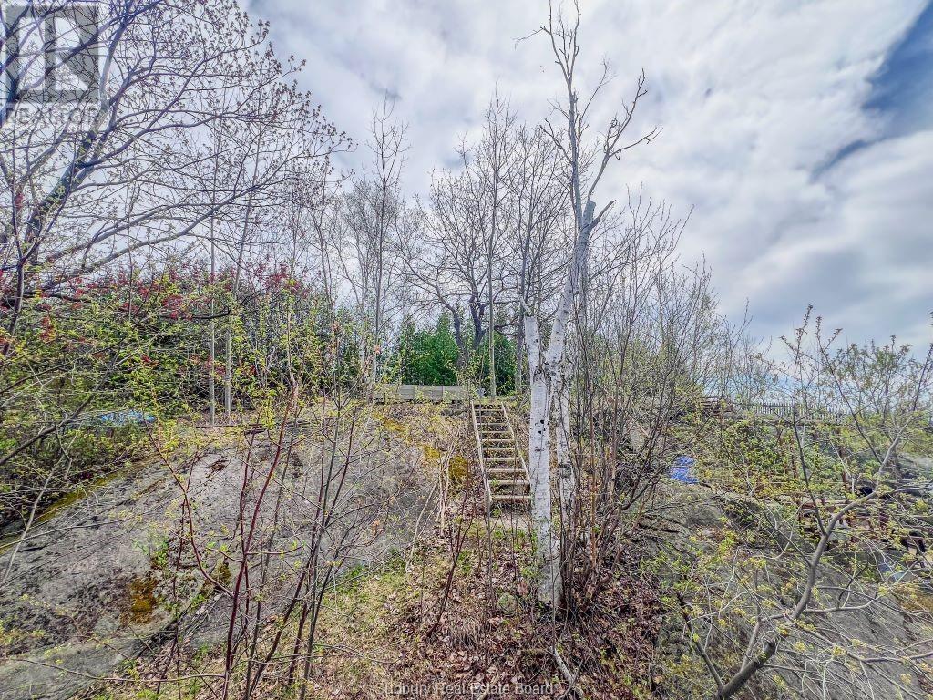 












295 Van Horne Street

,
Sudbury,




Ontario
P3B1J1

