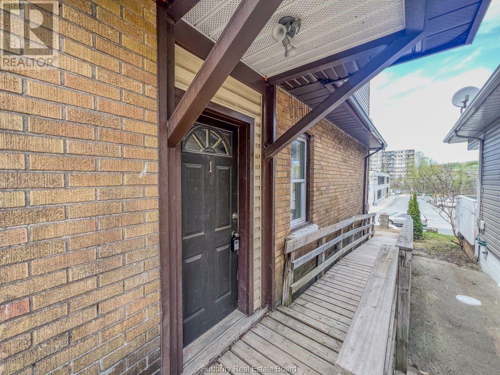 












295 Van Horne Street

,
Sudbury,




Ontario
P3B1J1

