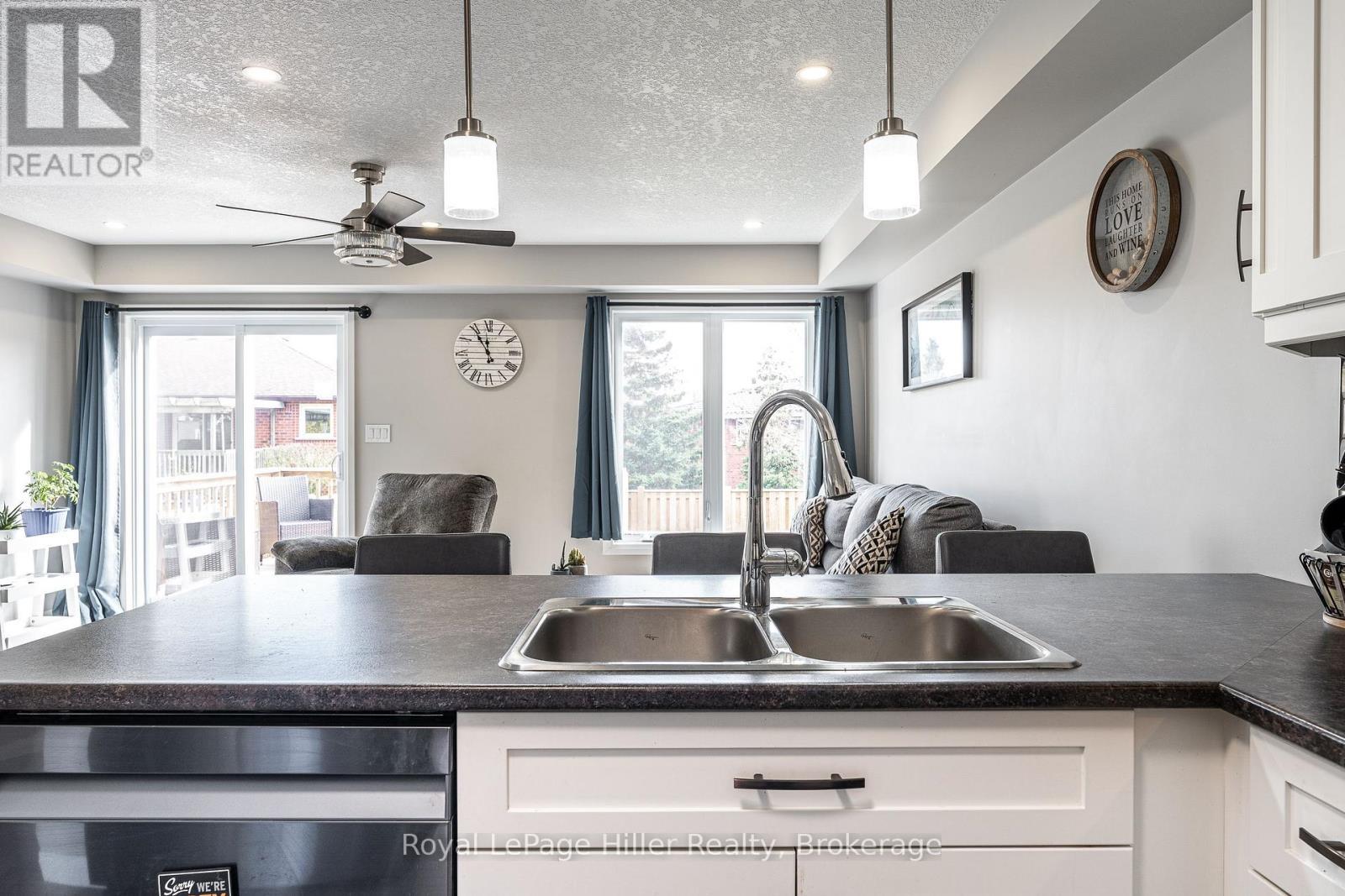 












C - 133 WIMPOLE STREET

,
West Perth (Mitchell),




Ontario
N0K1N0

