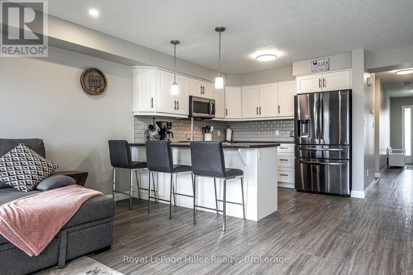 












C - 133 WIMPOLE STREET

,
West Perth (Mitchell),




Ontario
N0K1N0

