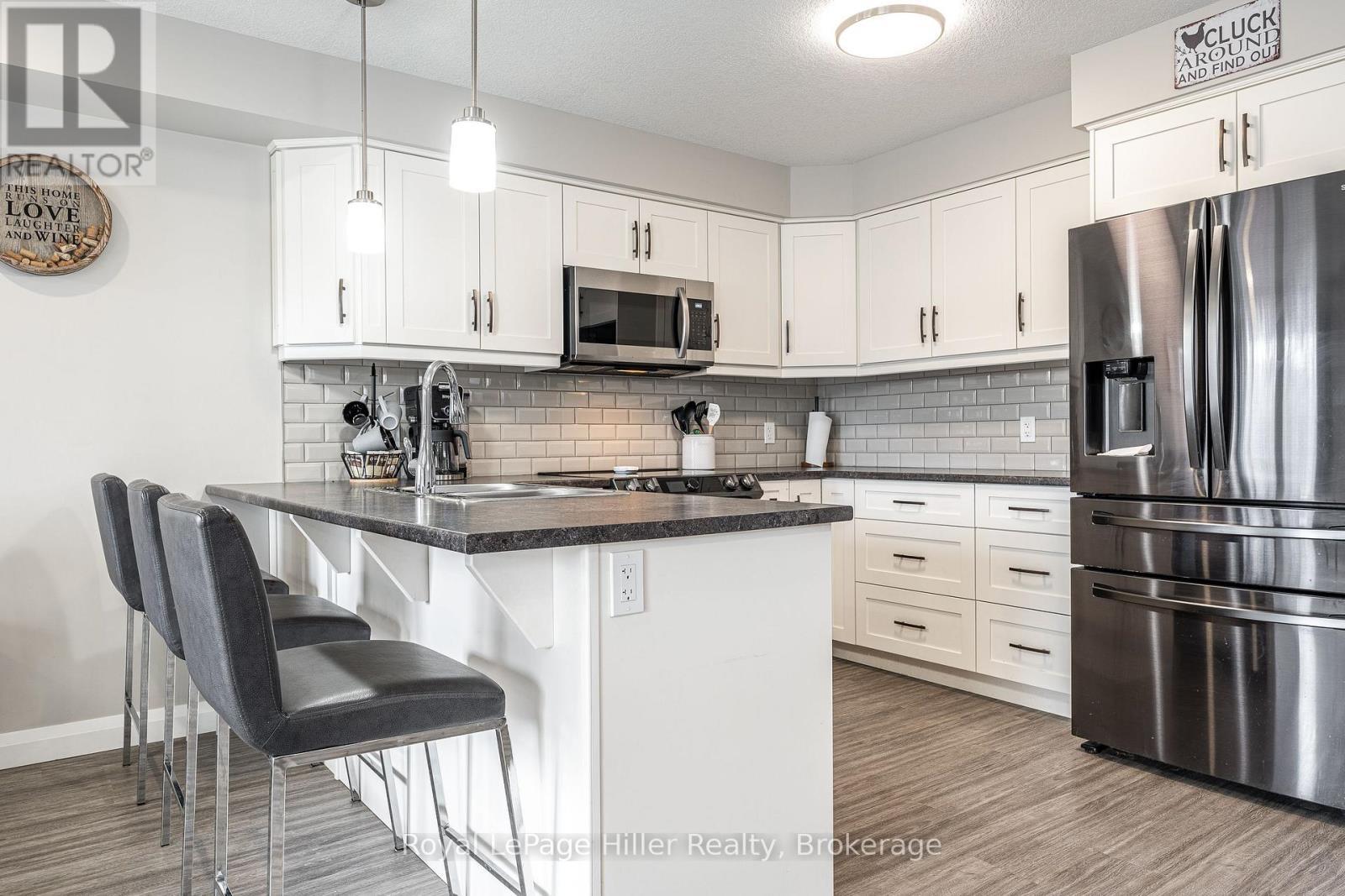 












C - 133 WIMPOLE STREET

,
West Perth (Mitchell),




Ontario
N0K1N0

