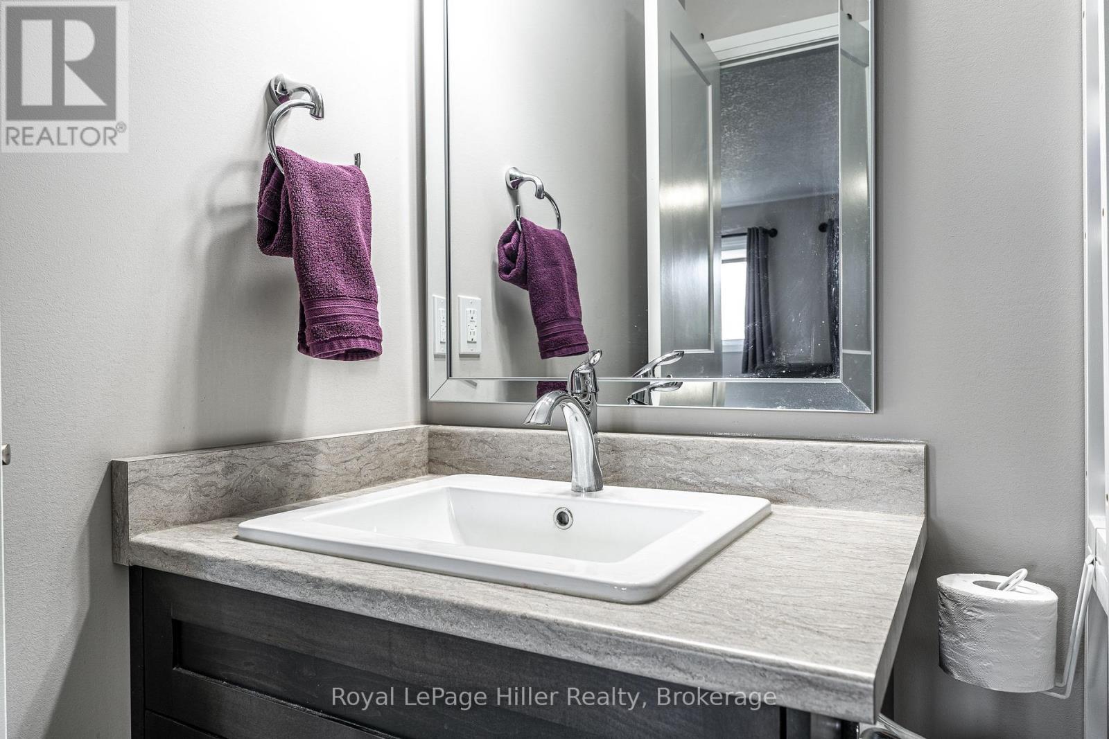 












C - 133 WIMPOLE STREET

,
West Perth (Mitchell),




Ontario
N0K1N0

