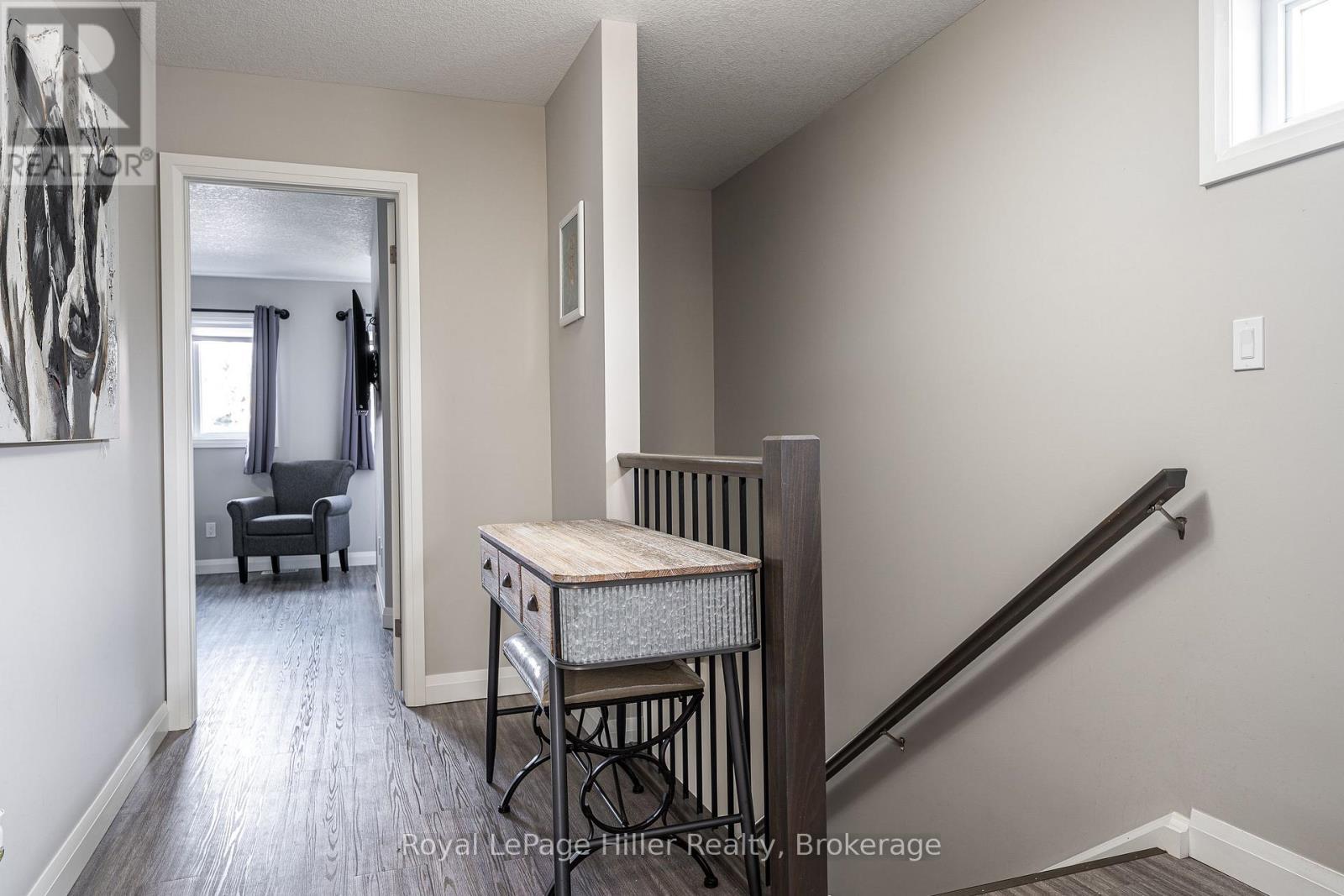 












C - 133 WIMPOLE STREET

,
West Perth (Mitchell),




Ontario
N0K1N0

