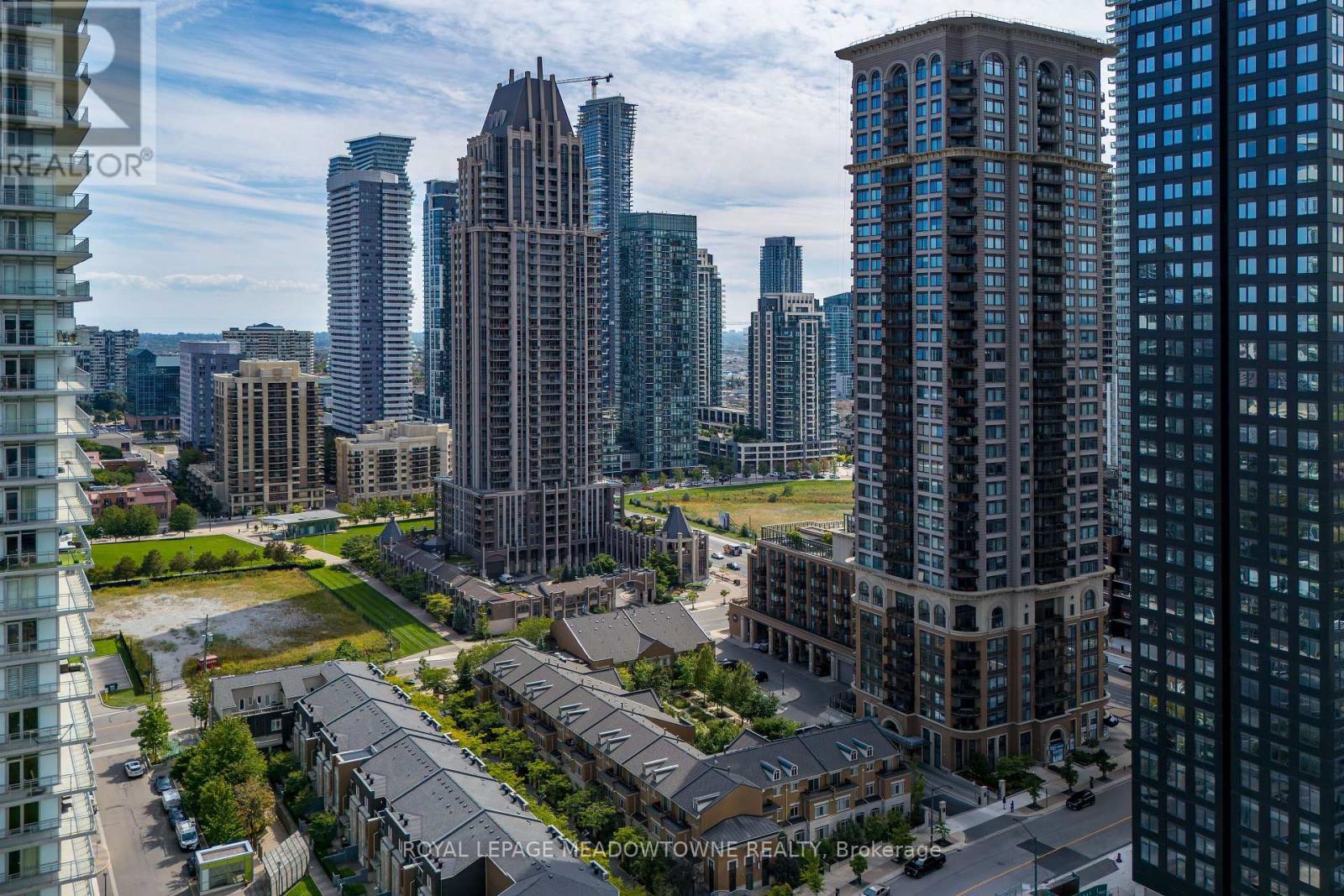 












307 - 385 PRINCE OF WALES DRIVE

,
Mississauga,




Ontario
L5B0C6

