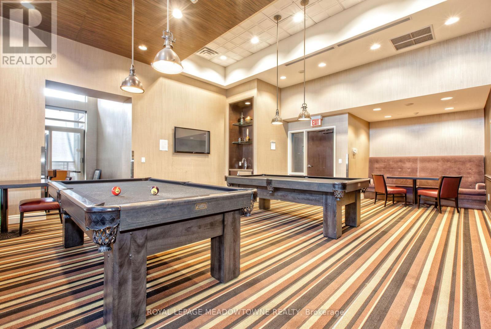 












307 - 385 PRINCE OF WALES DRIVE

,
Mississauga,




Ontario
L5B0C6

