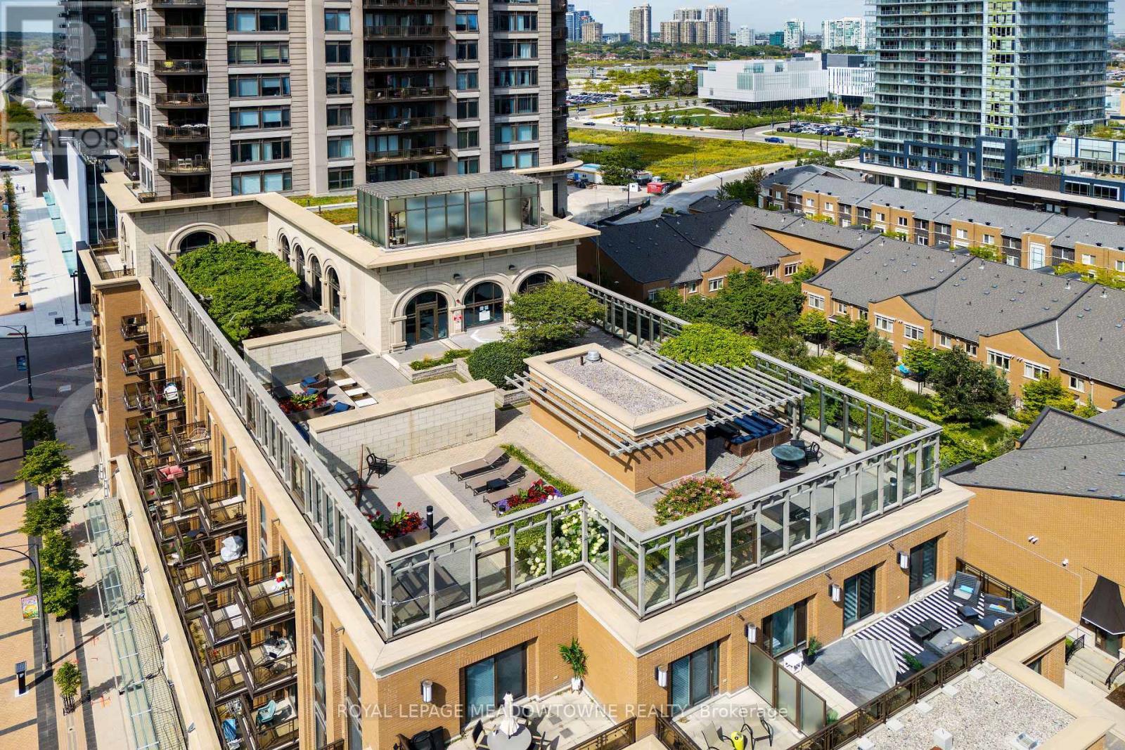 












307 - 385 PRINCE OF WALES DRIVE

,
Mississauga,




Ontario
L5B0C6

