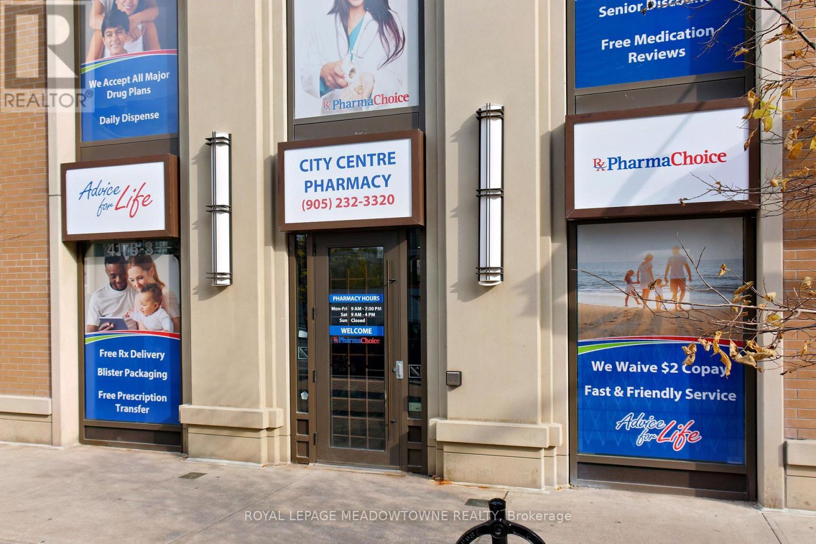 












307 - 385 PRINCE OF WALES DRIVE

,
Mississauga,




Ontario
L5B0C6

