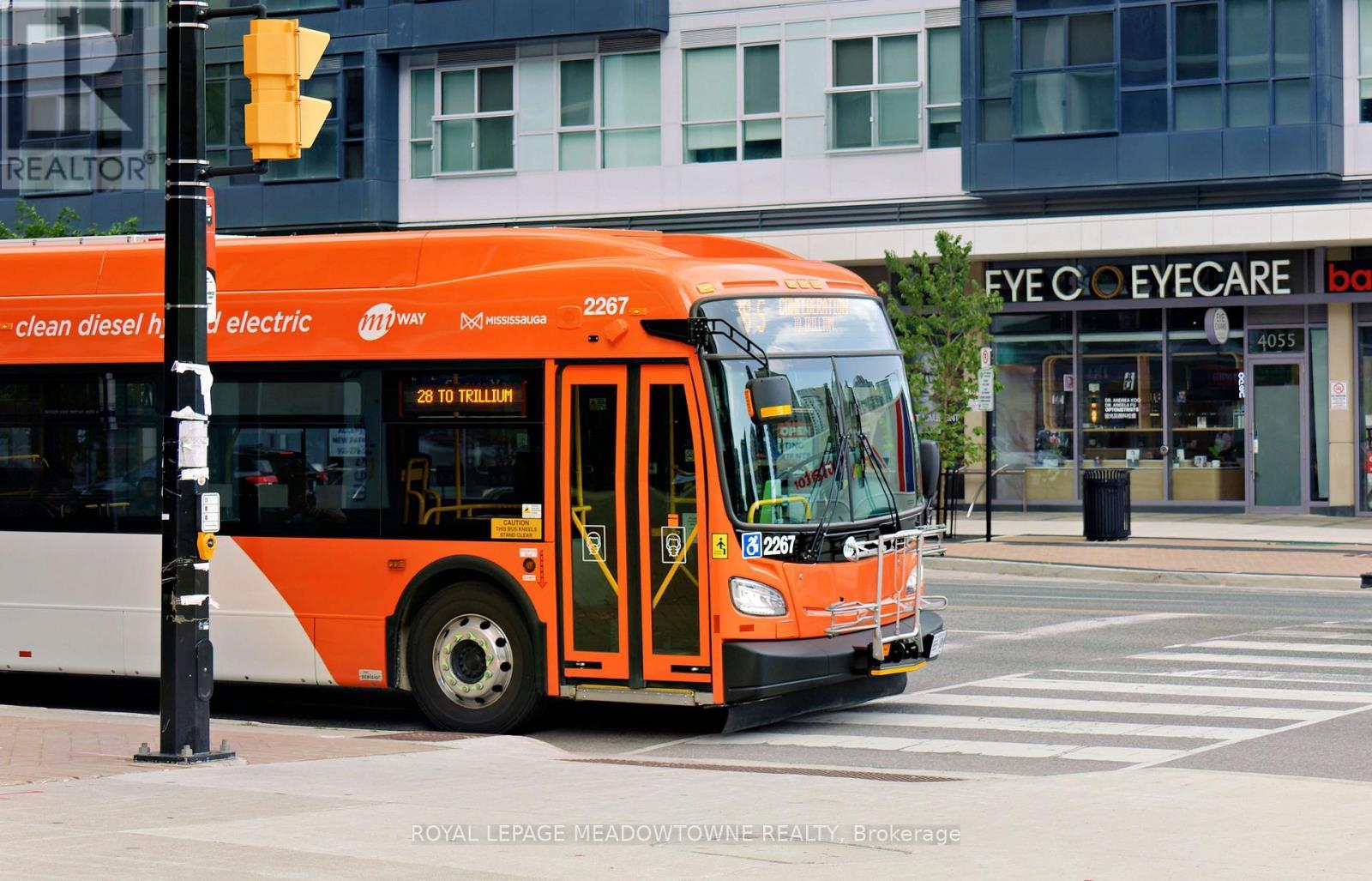 












307 - 385 PRINCE OF WALES DRIVE

,
Mississauga,




Ontario
L5B0C6

