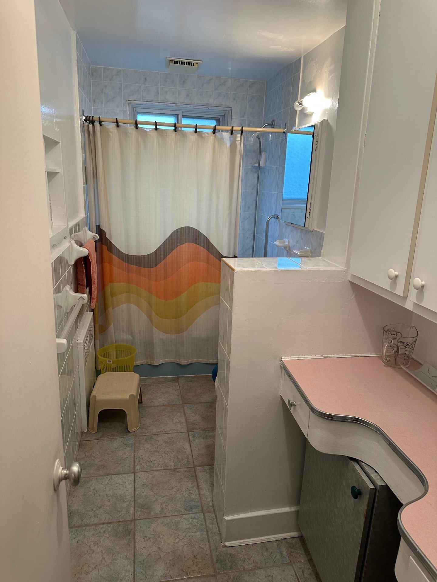 









5155

 - 5157


Av. Cumberland

,
Montréal (Côte-des-Neiges/Notre-Dame-de-Grâce),




QC
H4V2N7

