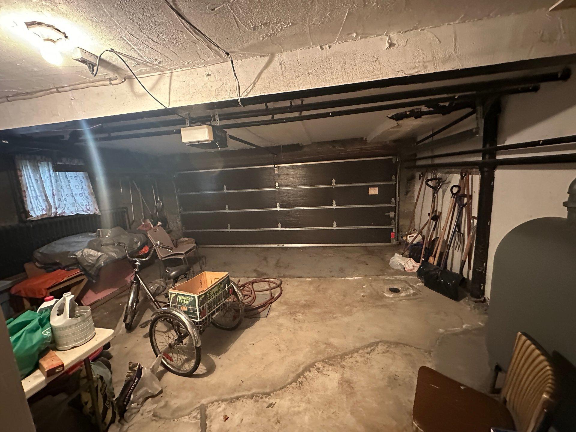 









5155

 - 5157


Av. Cumberland

,
Montréal (Côte-des-Neiges/Notre-Dame-de-Grâce),




QC
H4V2N7

