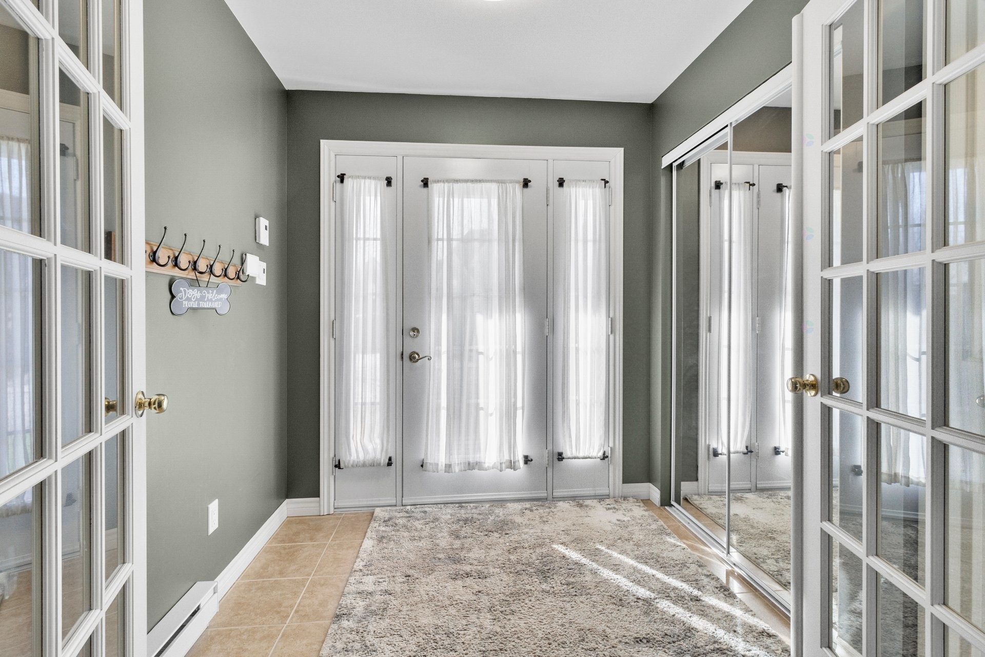 









1075


Rue de Forillon

,
Sherbrooke (Brompton/Rock Forest/Saint-Élie/Deauville),




QC
J1N3X2

