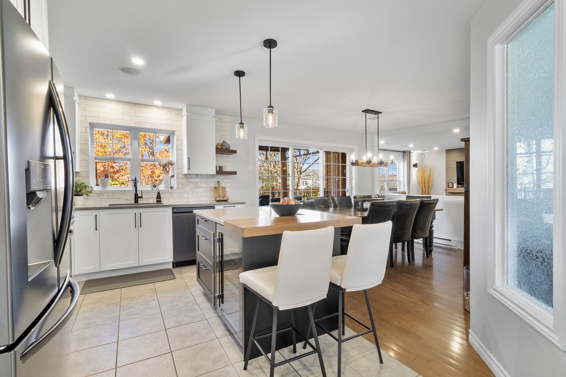 









1075


Rue de Forillon

,
Sherbrooke (Brompton/Rock Forest/Saint-Élie/Deauville),




QC
J1N3X2

