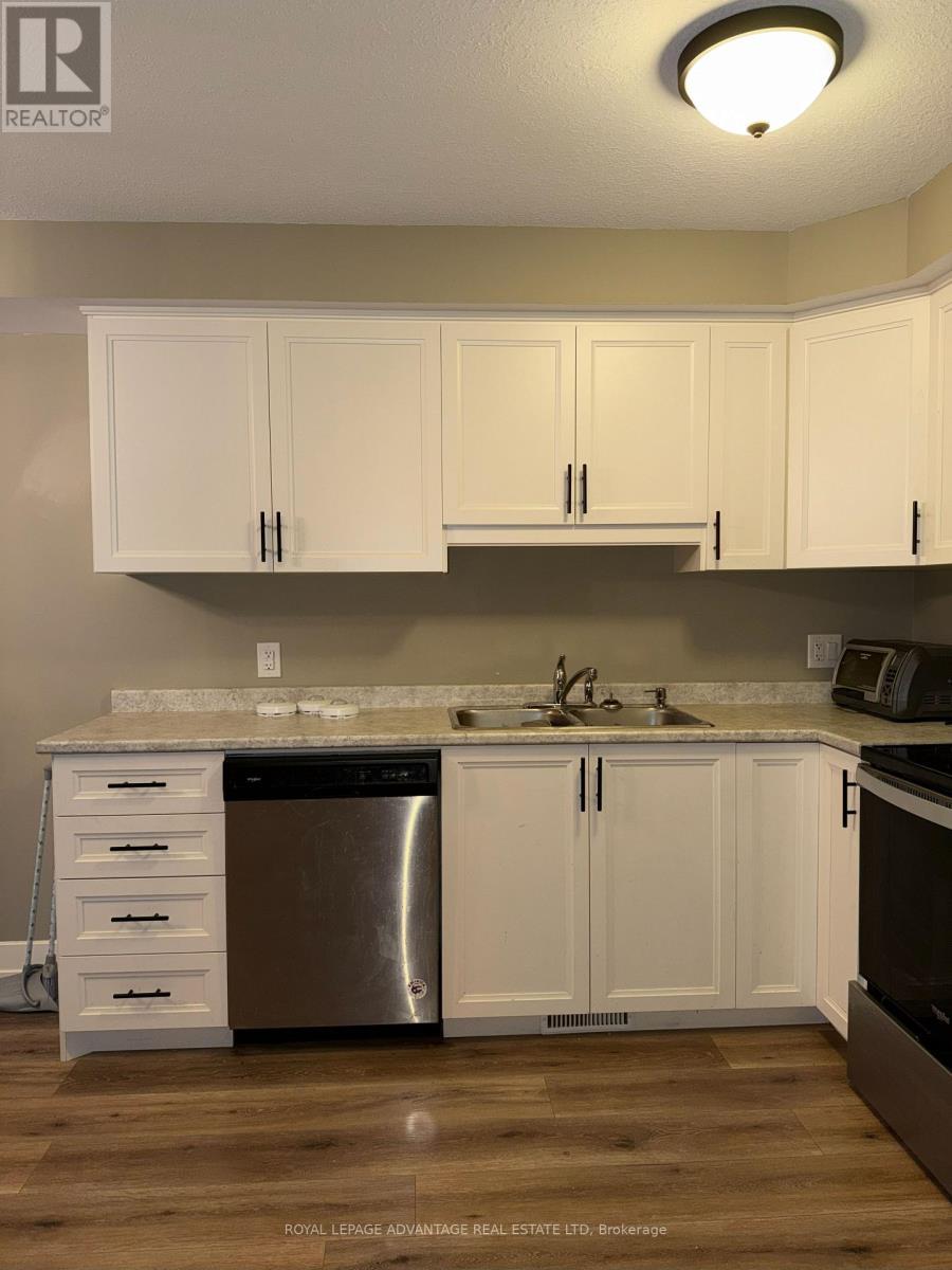 












5 STAPLES BOULEVARD

,
Smiths Falls,




Ontario
K7A0A2

