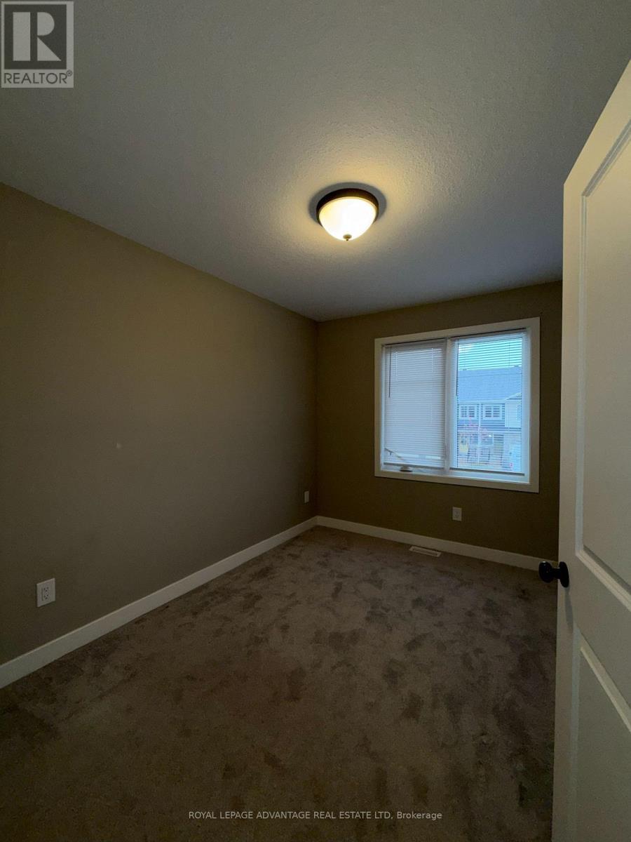 












5 STAPLES BOULEVARD

,
Smiths Falls,




Ontario
K7A0A2

