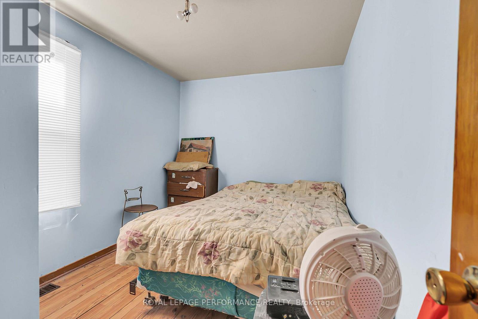 












320 ST FELIX STREET

,
Cornwall,




Ontario
K6H5A6

