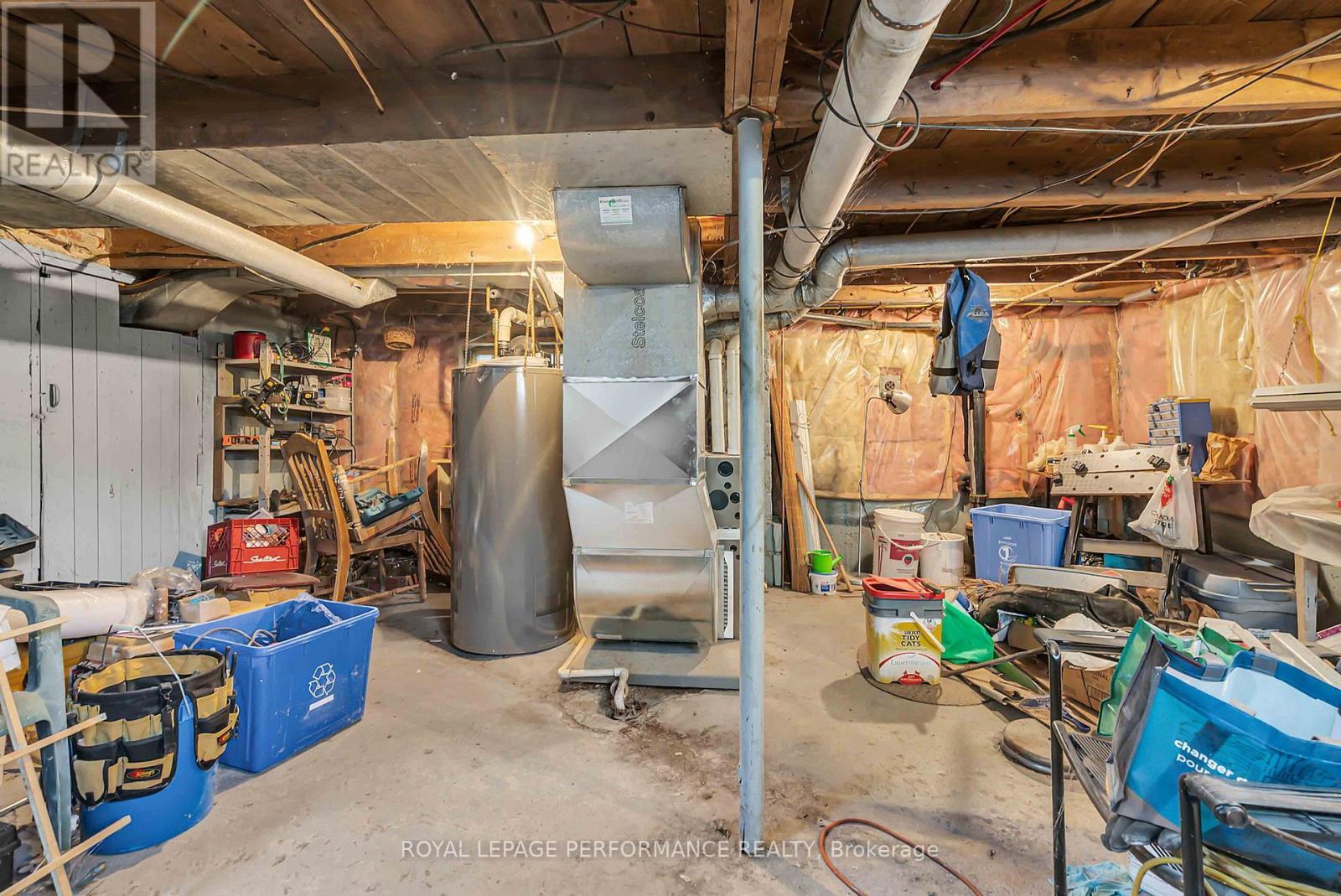 












320 ST FELIX STREET

,
Cornwall,




Ontario
K6H5A6

