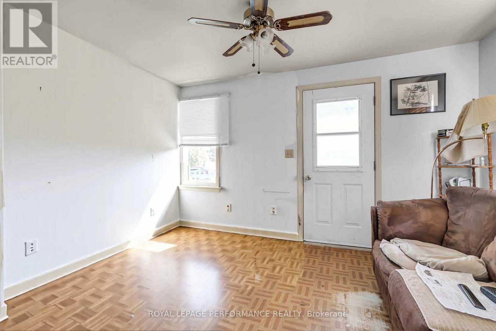 












320 ST FELIX STREET

,
Cornwall,




Ontario
K6H5A6

