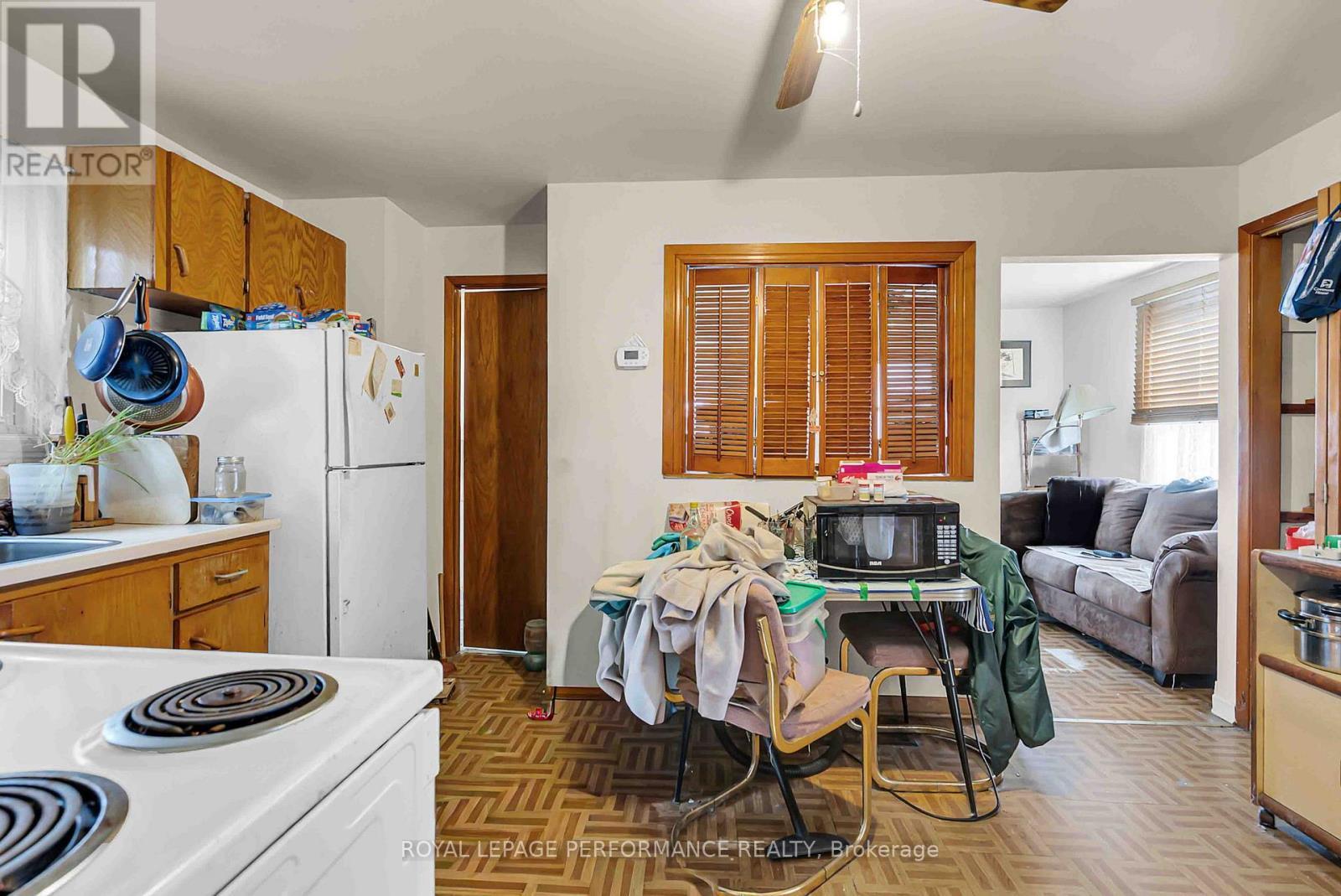 












320 ST FELIX STREET

,
Cornwall,




Ontario
K6H5A6

