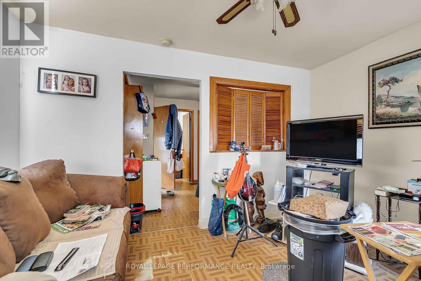 












320 ST FELIX STREET

,
Cornwall,




Ontario
K6H5A6

